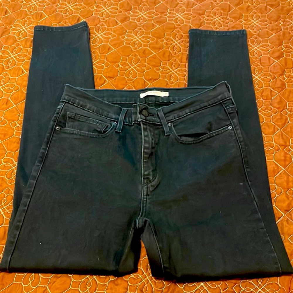 Levi’s slimming skinny 31 x 30L